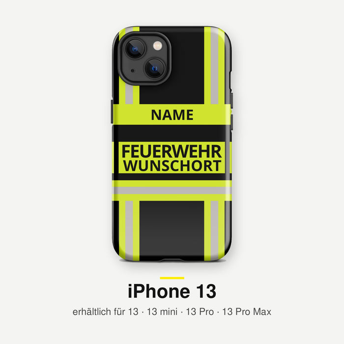 Feuerwehr Handyhülle iPhone® Hardcase Schwarz/Leuchtgelb mit Name und Wunschort – iPhone 13 / 13 mini / 13 Pro / 13 Pro Max