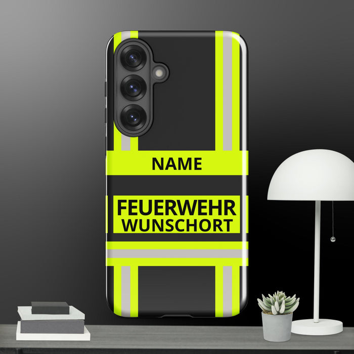 Feuerwehr Handyhülle Samsung® Galaxy S25 Plus Hardcase Schwarz/Leuchtgelb – personalisiert mit Name und Feuerwehr