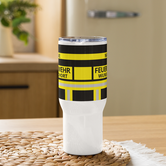 Feuerwehr Thermobecher – Personalisiert mit Name & Wunschort (Schwarz/Gelb) – Bild 2